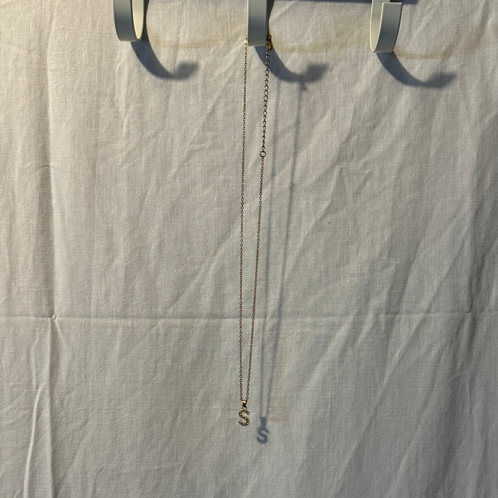 Gold Initial 'S' Pendant Necklace